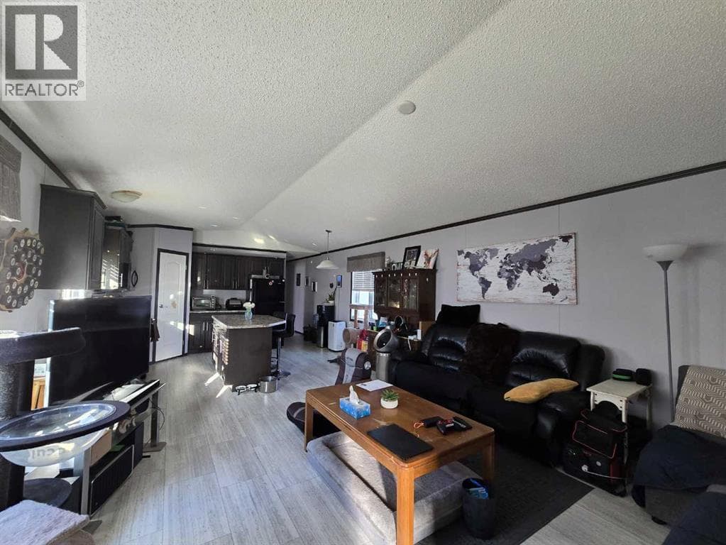 606 52 Street photo 5