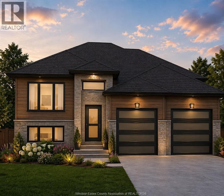3 bed 2 bath single family at 17 Hawthorne CRESCENT — $699,900