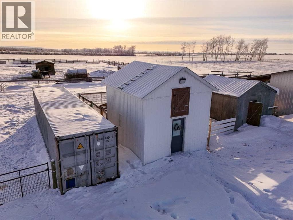 106157 Range Road 142 photo 5