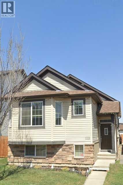 125 Saddlebrook Circle NE
