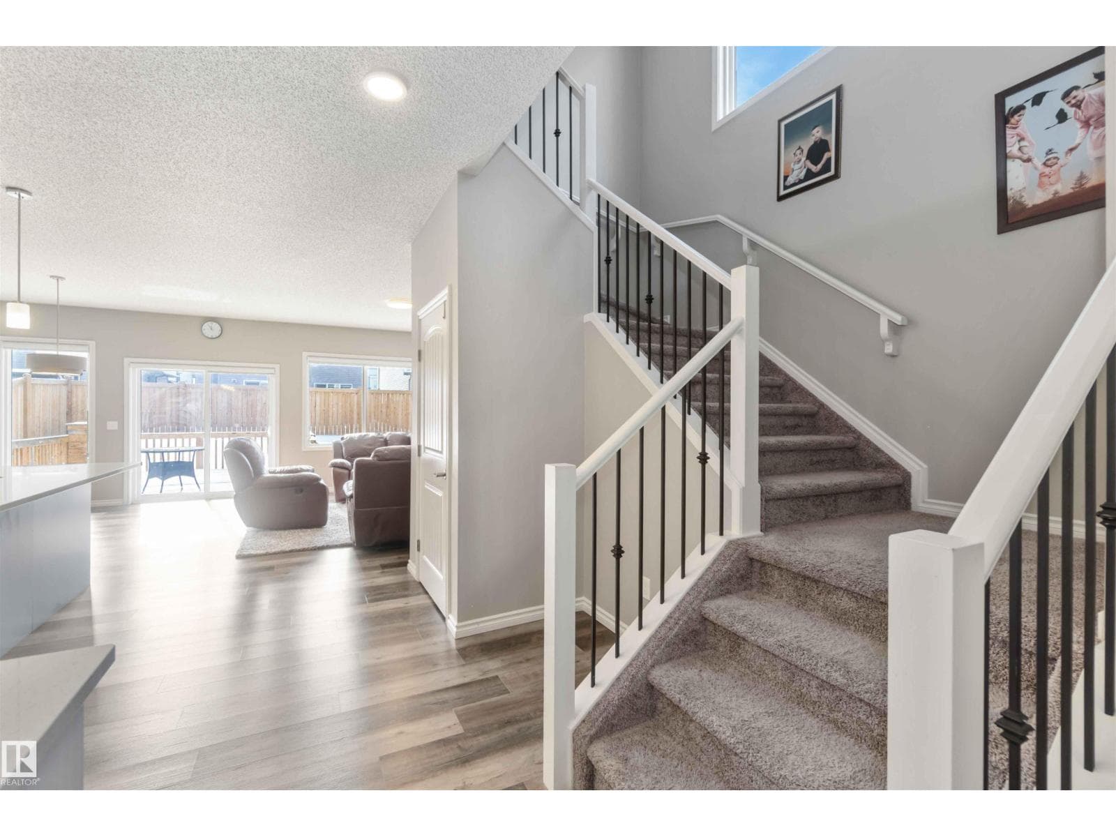 3 bed 3 bath single family at 435 41 AV NW — $630,000