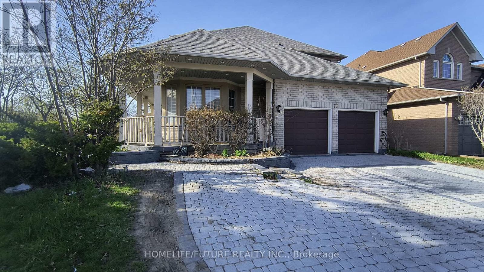 7 bed 6 bath single family at 75 BOXWOOD CRESCENT — $1,798,800