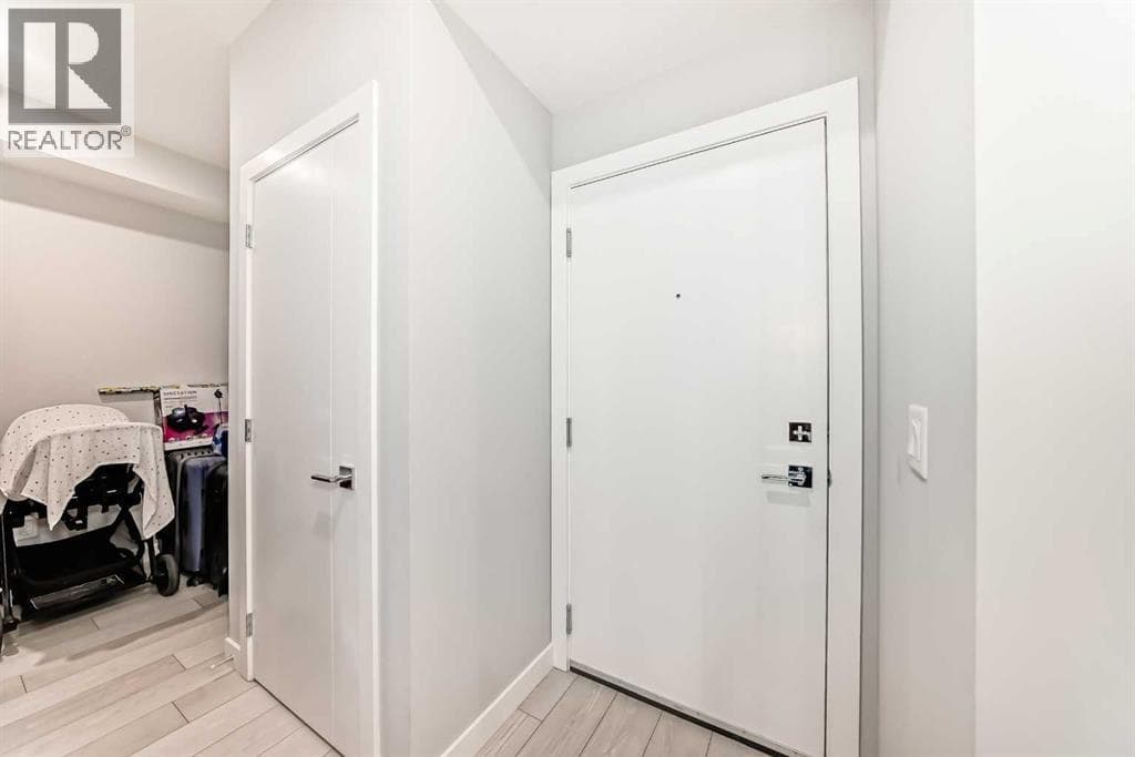 2214, 6 Merganser Drive W photo 4