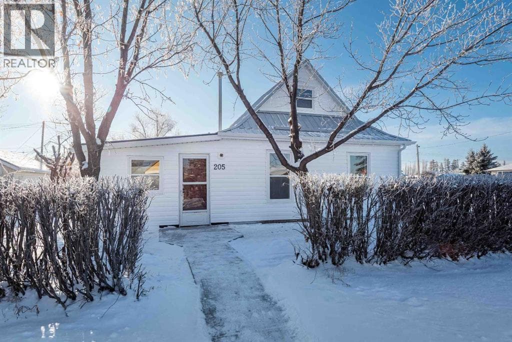 2 bed 1 bath single family at 205 Trochu Avenue — $195,000
