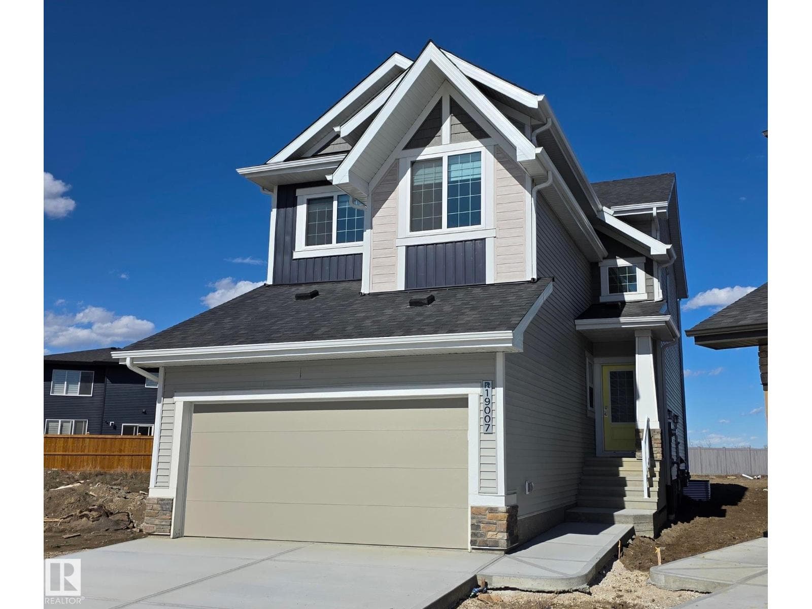 3 bed 3 bath single family at 19007 20 AV NW — $629,702