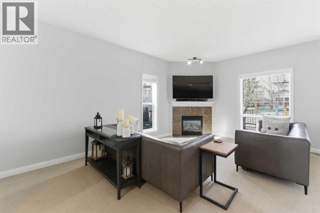 54 Glensummit Close photo 5