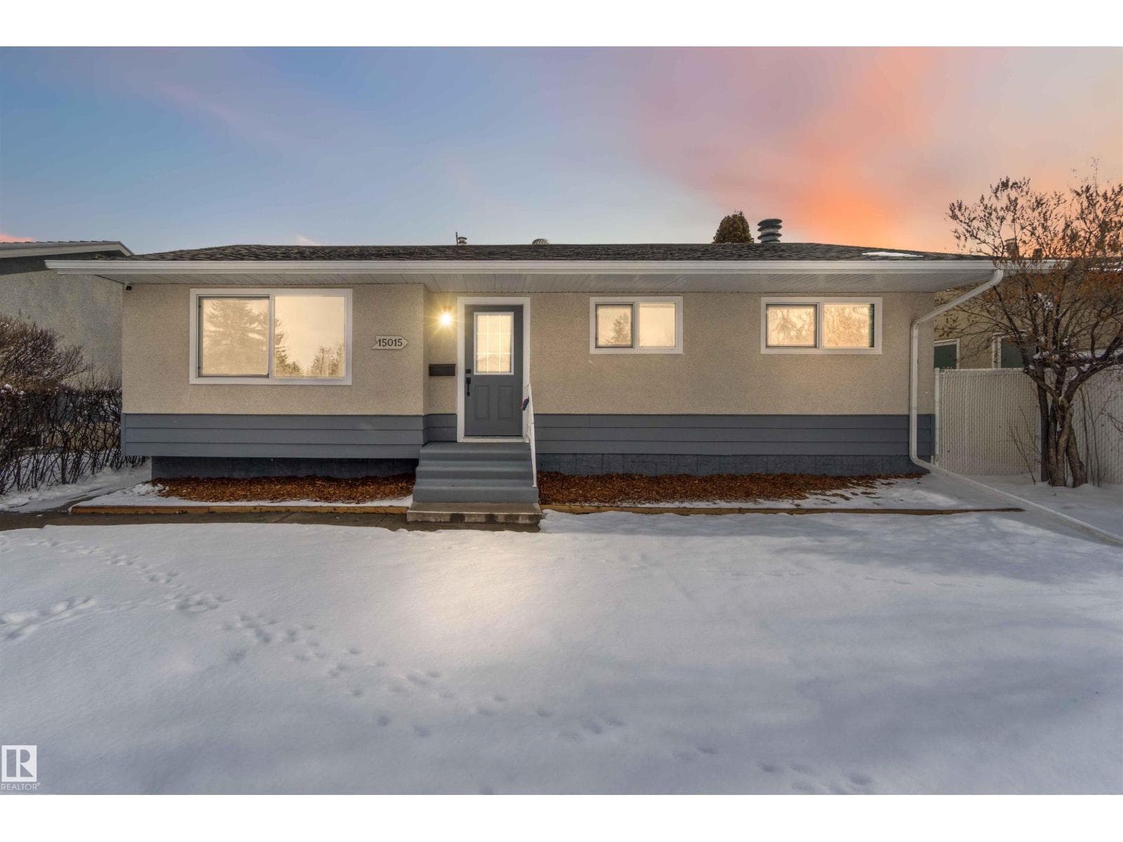 5 bed 2 bath single family at 15015 95 ST NW — $519,900