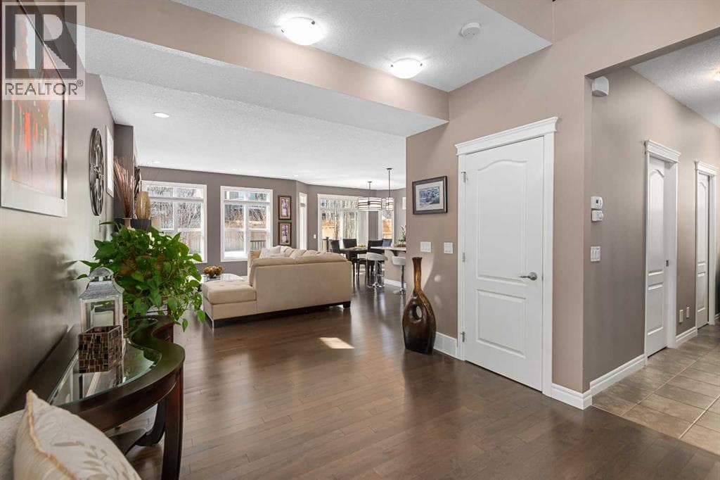 323 Nolan Hill Boulevard NW photo 3