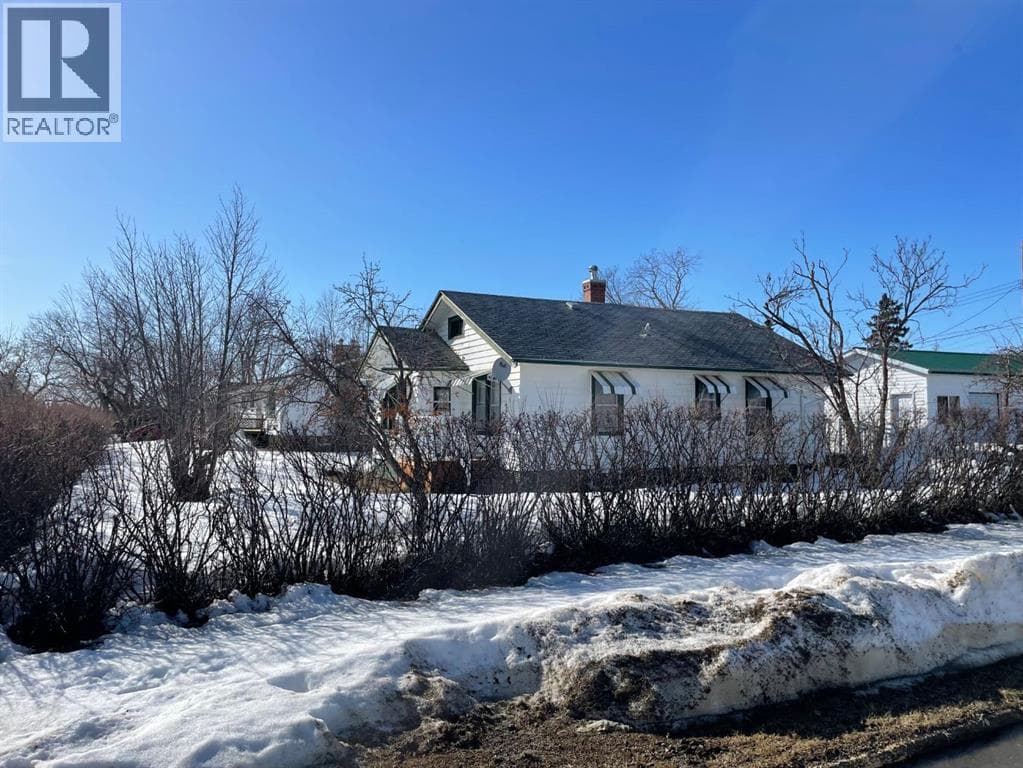 2 bed 1 bath single family at 11208 102 Avenue — $163,900