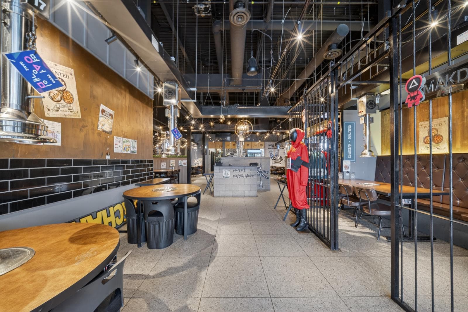 retail at 1003-1087  Parsons Road SW — $2,500,000