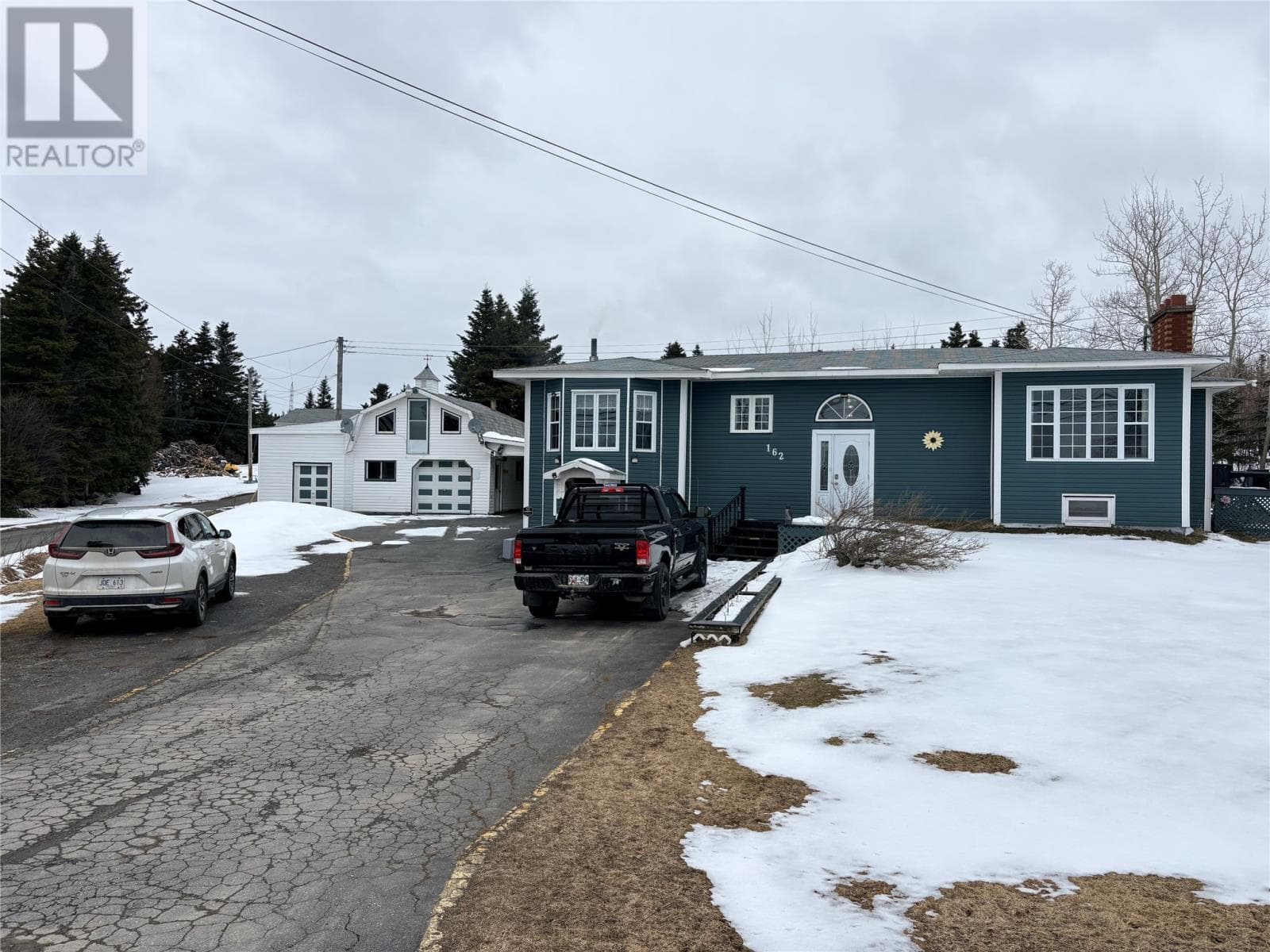 162 Main Street photo 2