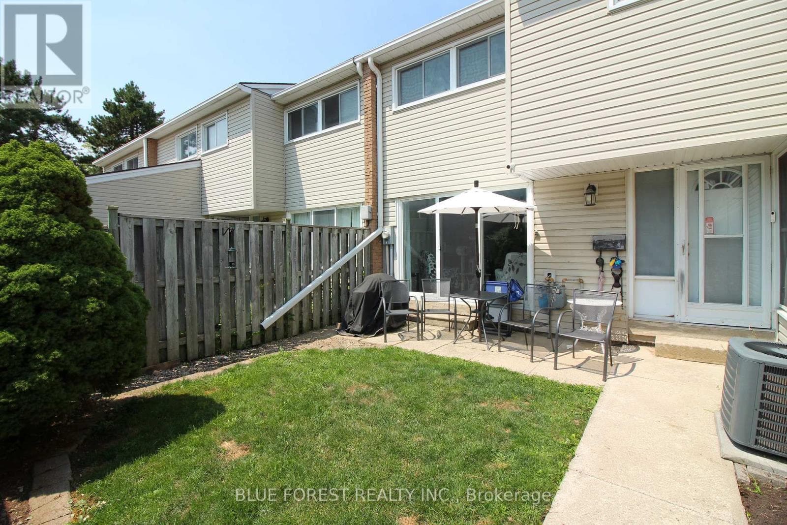 8 - 590 MILLBANK DRIVE photo 2