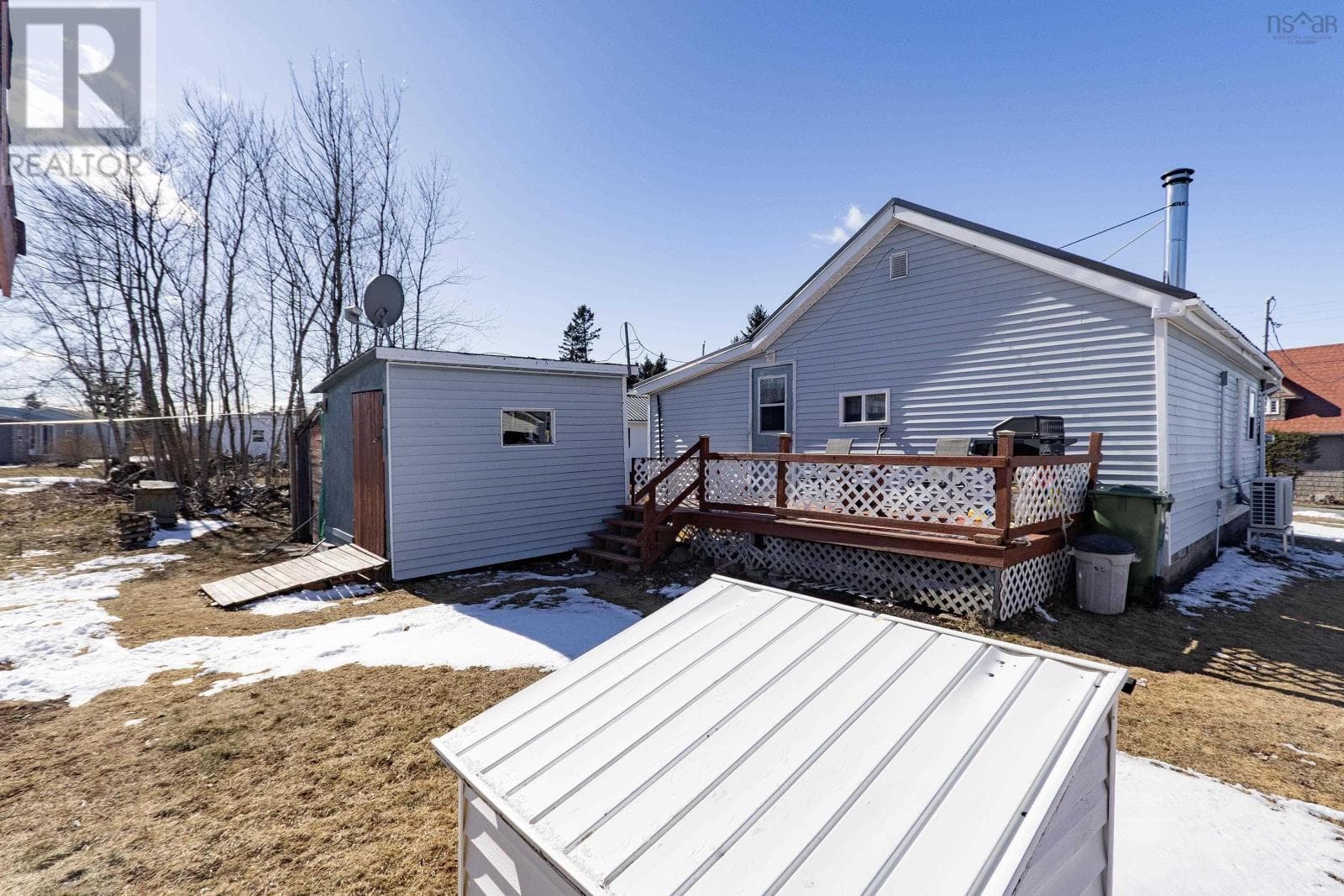 110 Jackson Point Road photo 5