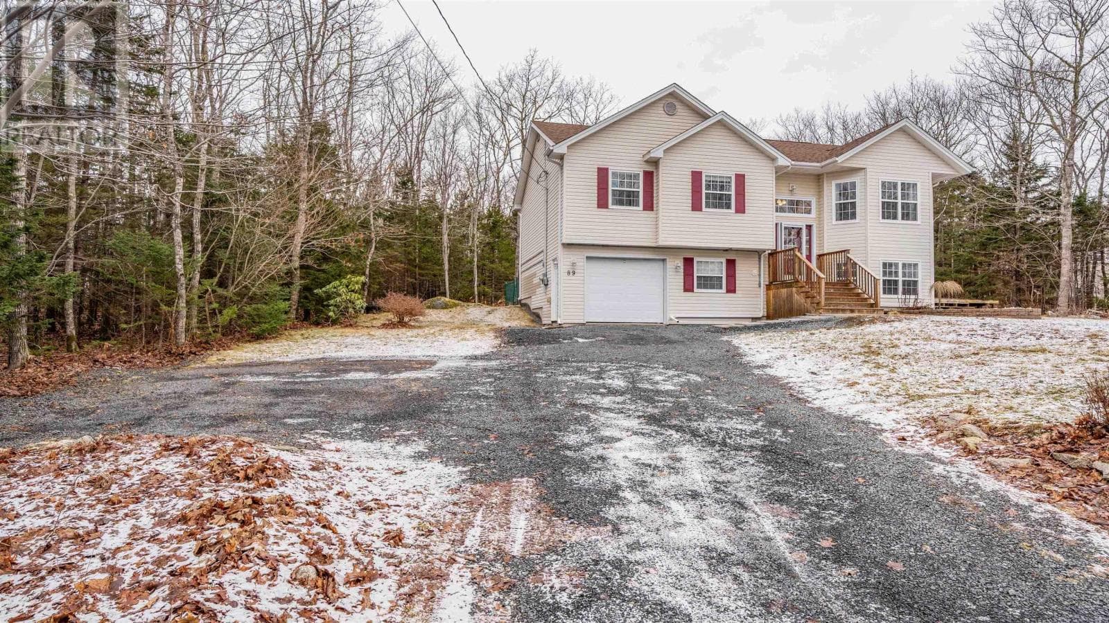 5 bed 2 bath single family at 89 Clearwood Court — $709,500