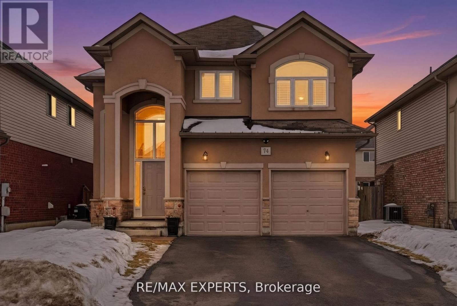 4 bed 4 bath single family at 74 BOULDER CRESCENT — $1,050,000