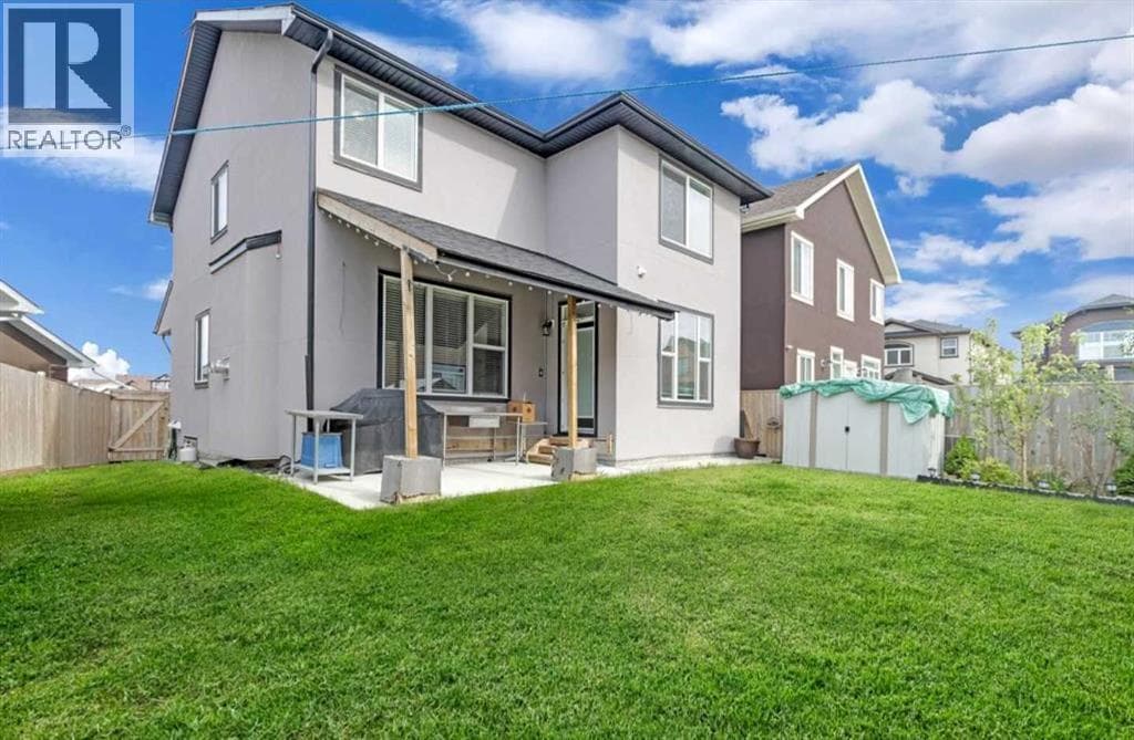 76 SADDLELAKE GREEN  NE photo 3