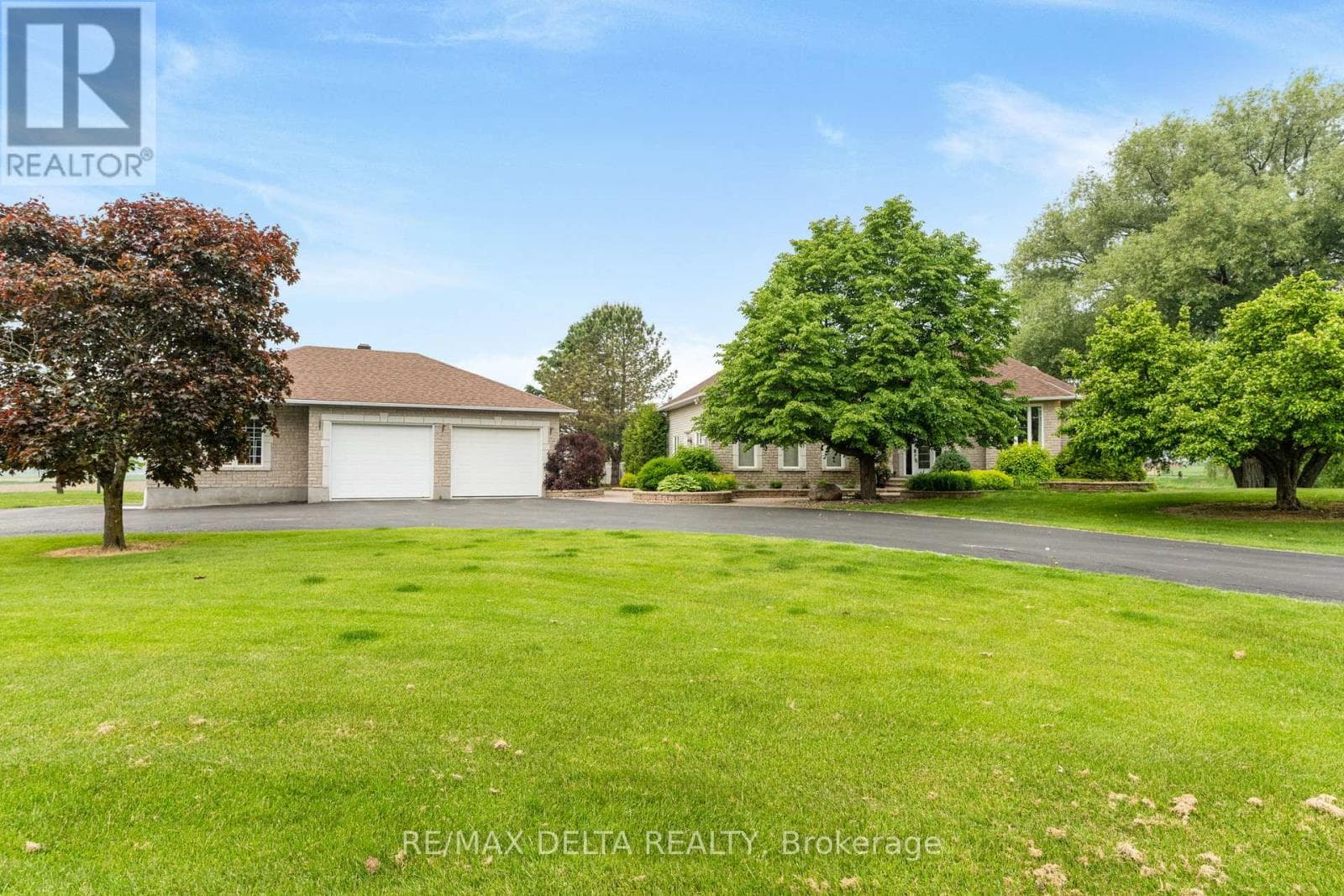 1819 BASELINE ROAD photo 4