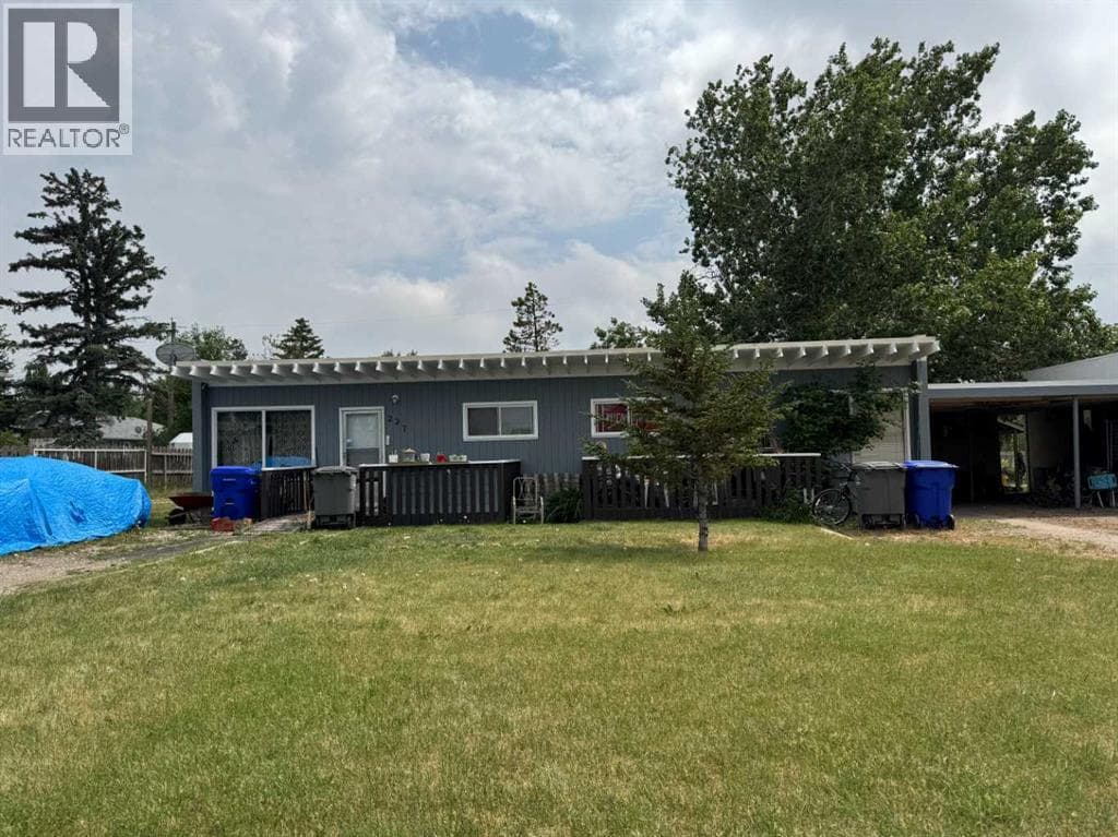 227 53 Avenue E photo 5
