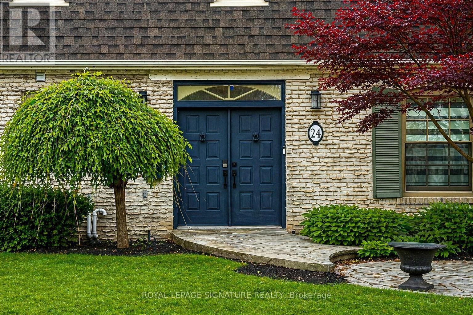 24 LAURELEAF ROAD