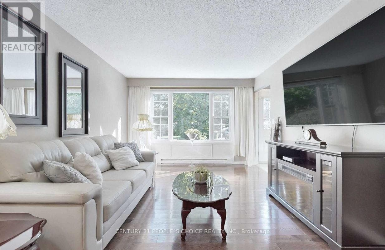 4 bed 2 bath single family at 78 CLAYMORE CRESCENT — $729,900
