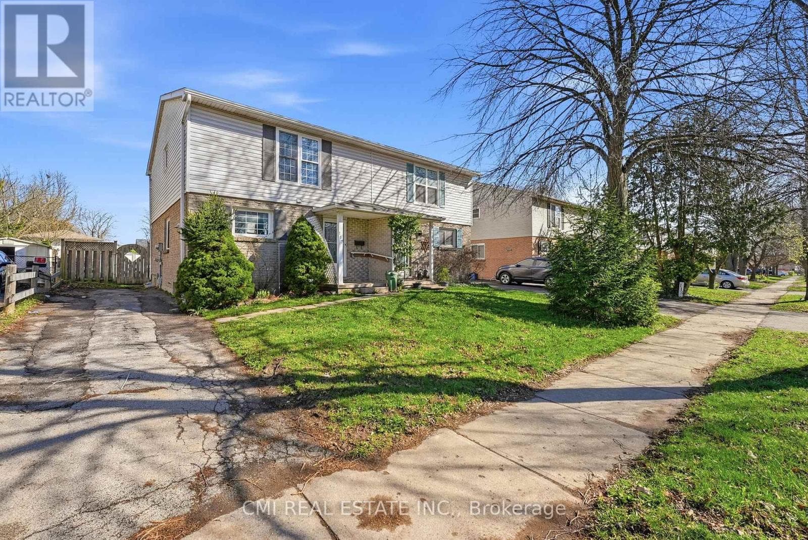 117 MONMORE ROAD photo 3