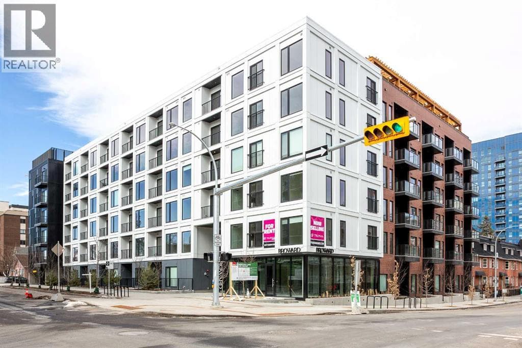 111, 310 15 Avenue SW
