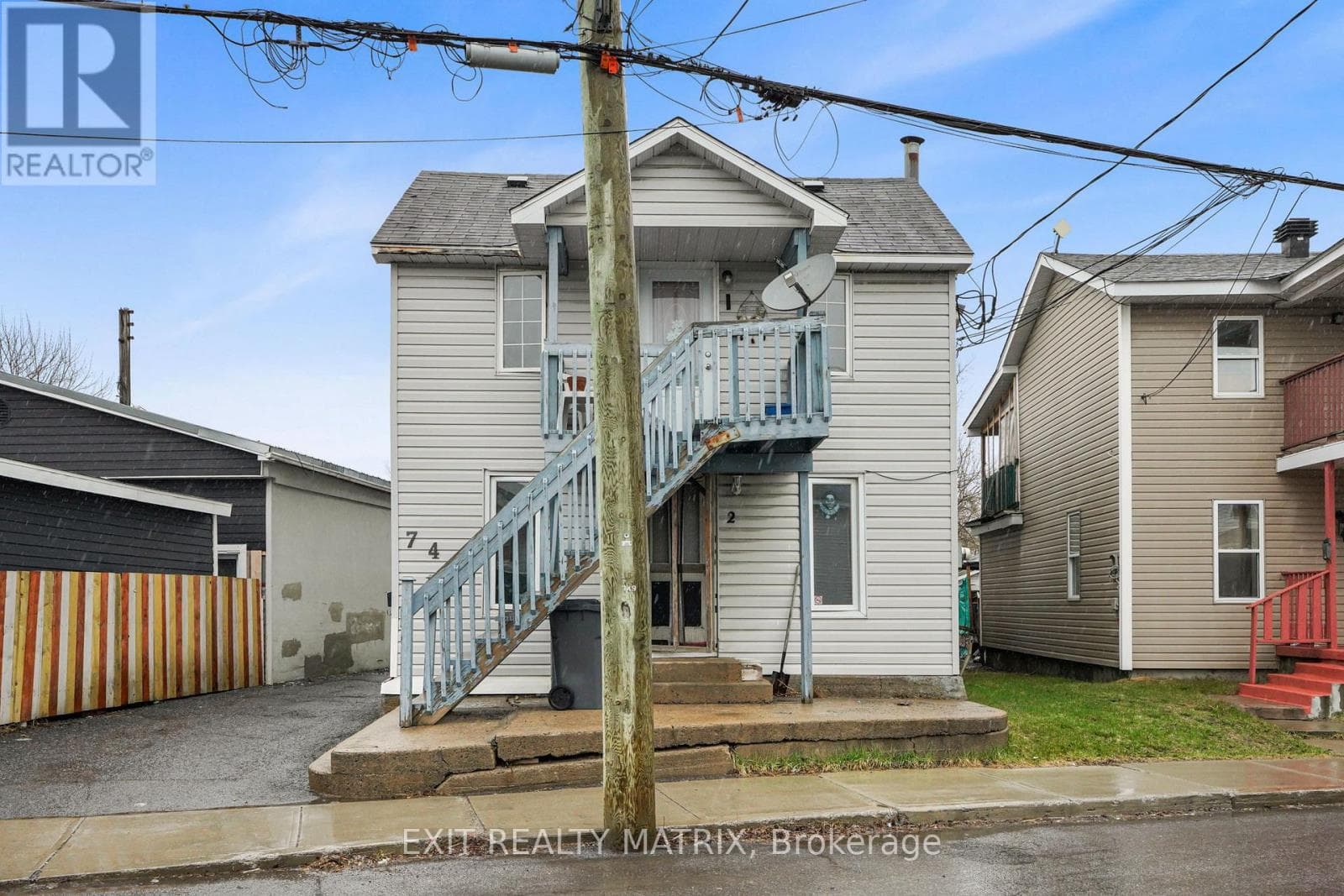 749 REGENT STREET photo 2