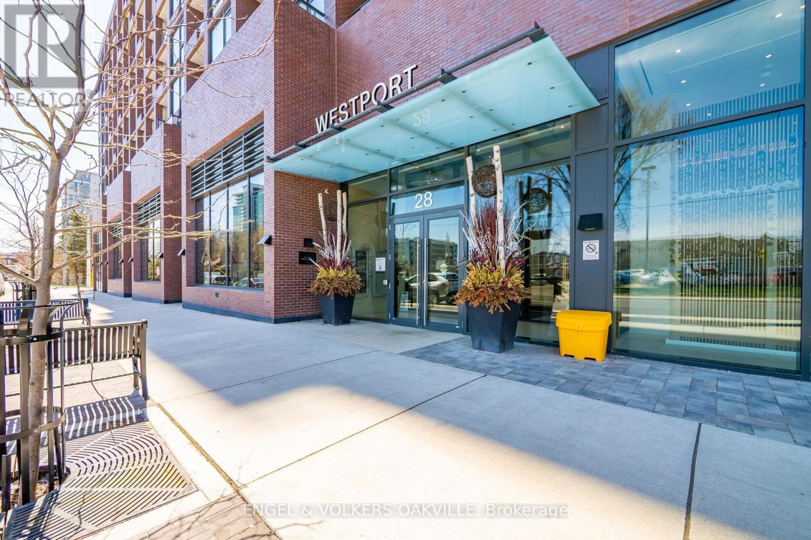 418 - 28 ANN STREET photo 2