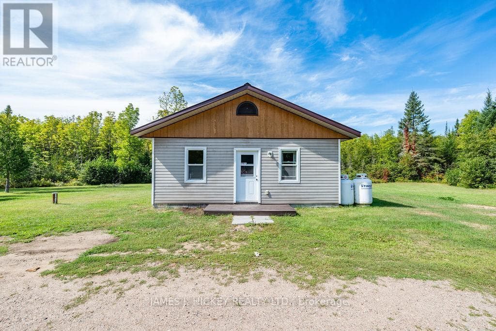 1 bed 1 bath single family at 37335 HIGHWAY 17 HIGHWAY — $269,900