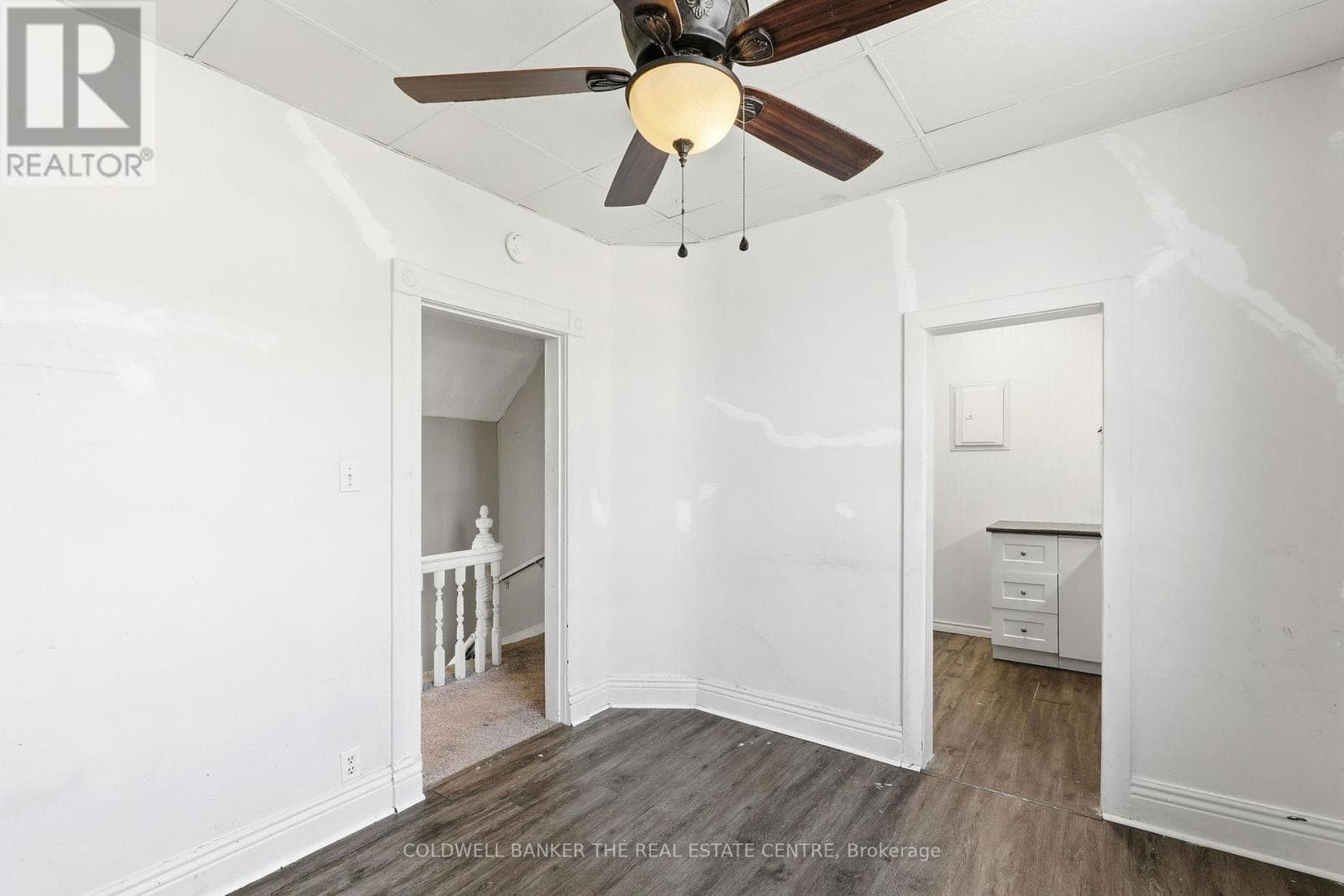 281 EGERTON STREET photo 4