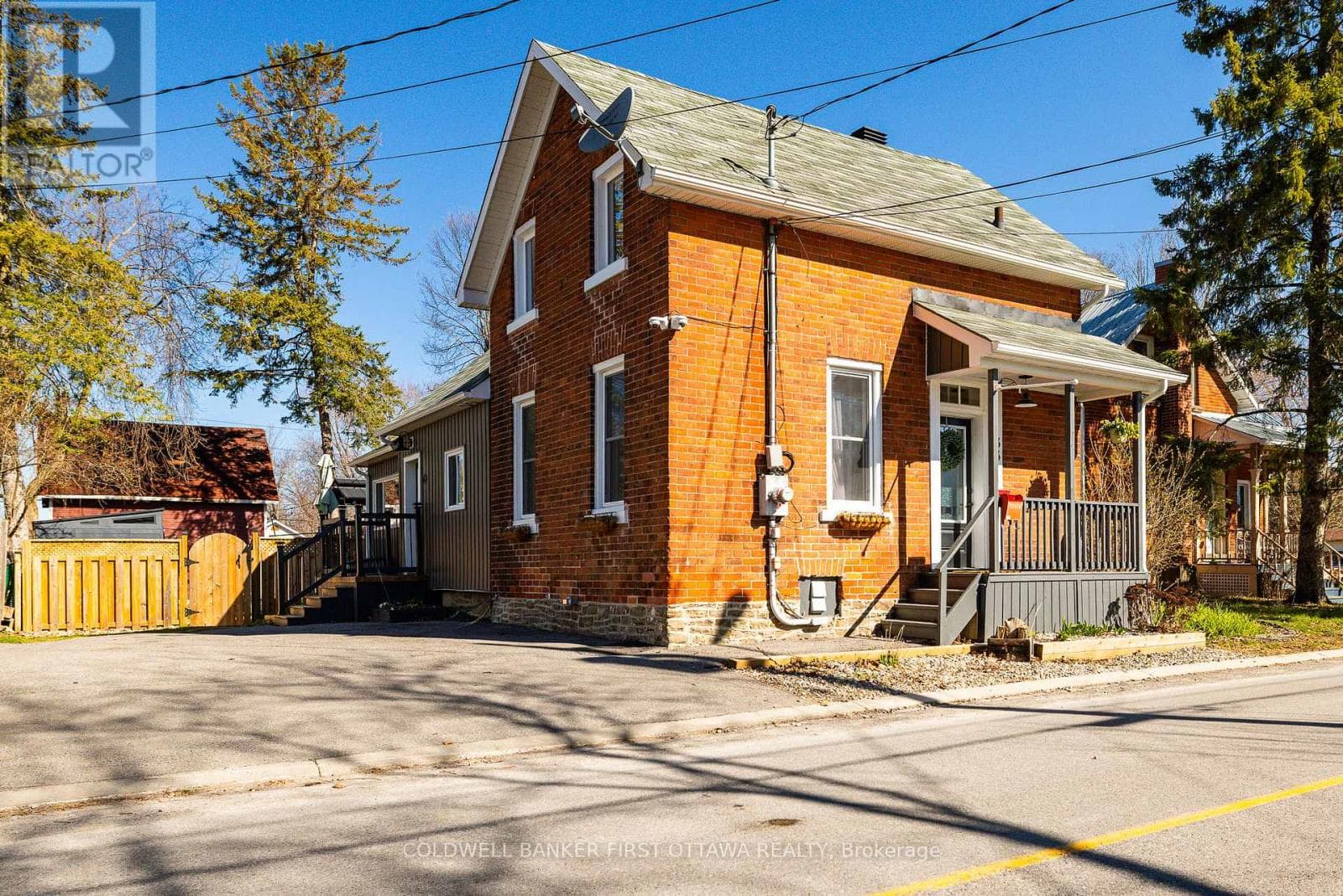 3 bed 2 bath single family at 133 NELSON STREET E — $649,000