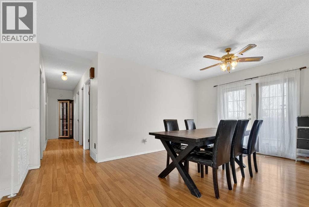 943 East Avenue photo 4