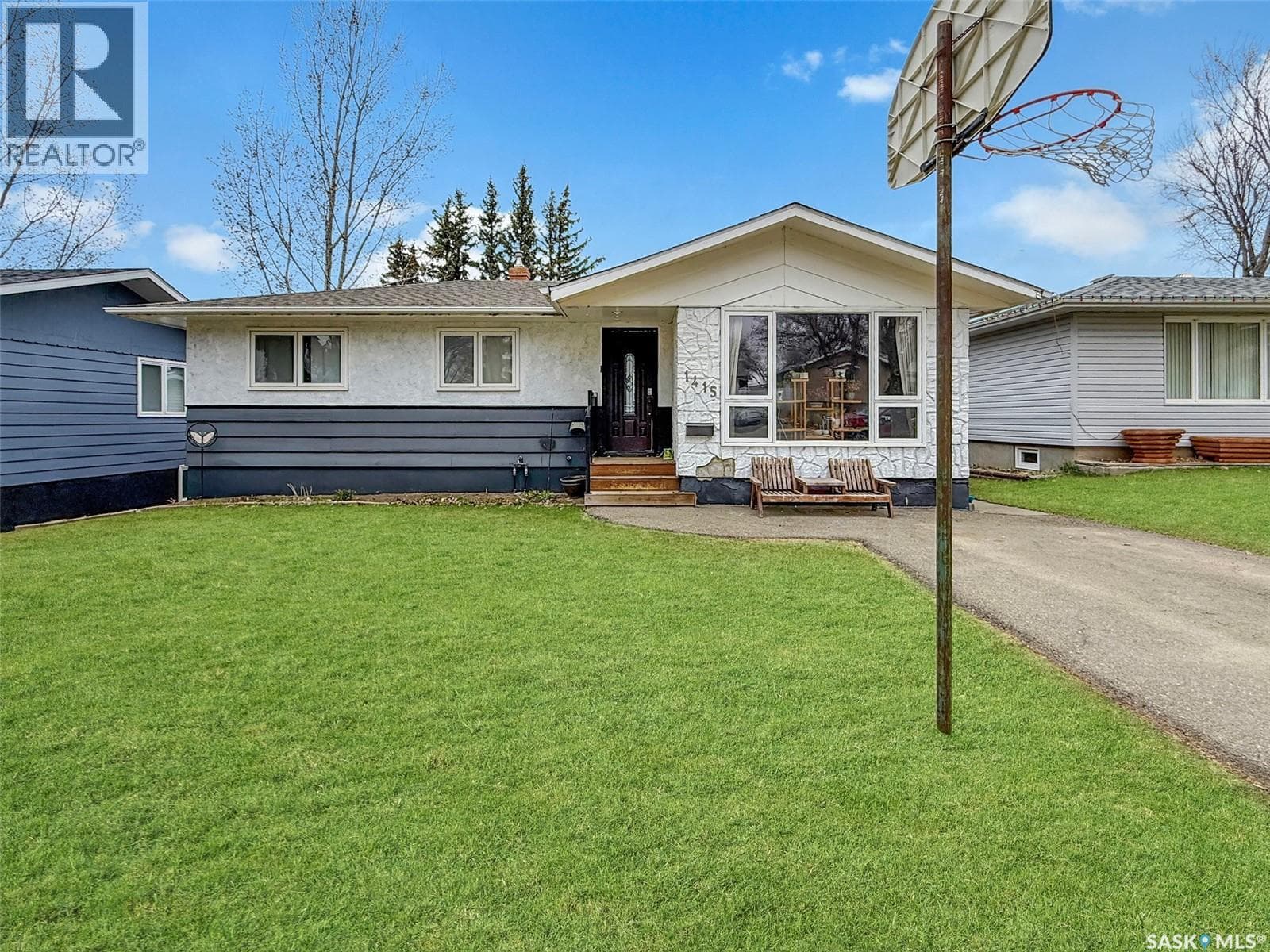 1415 Ashley DRIVE