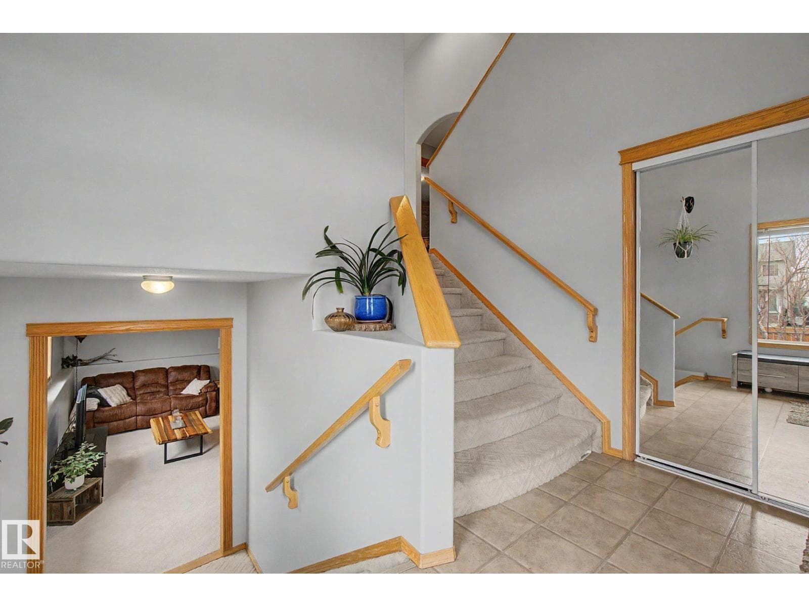 807 OAKLAND PL photo 5