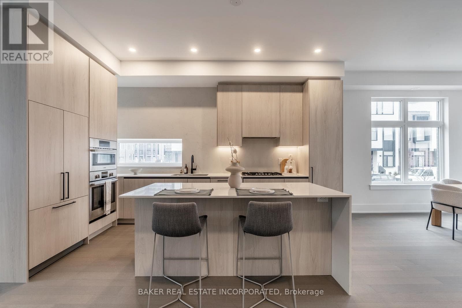 45 - 30 LOU PARSONS WAY photo 5