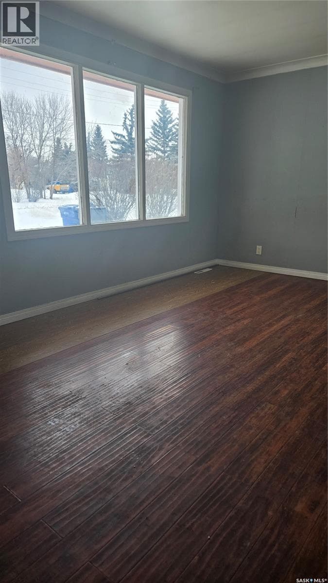 713 PROSPECT AVENUE — photo 2