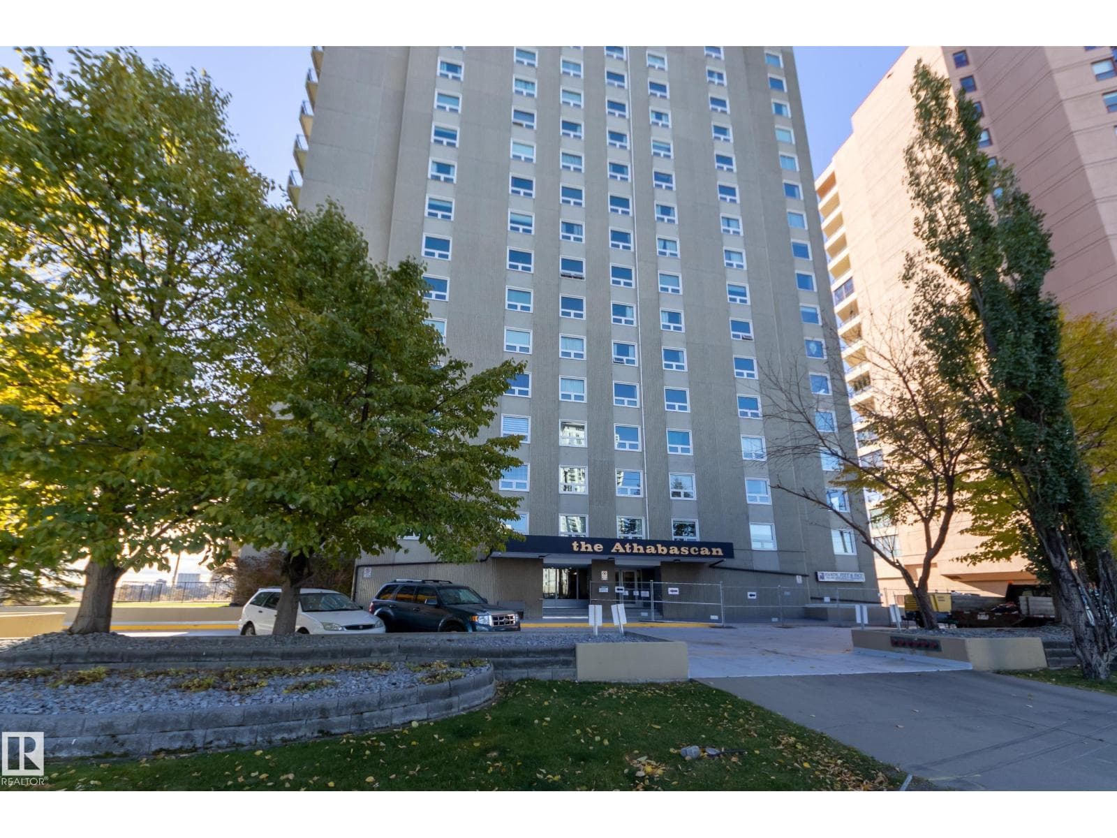 #1406 12303 JASPER AV NW