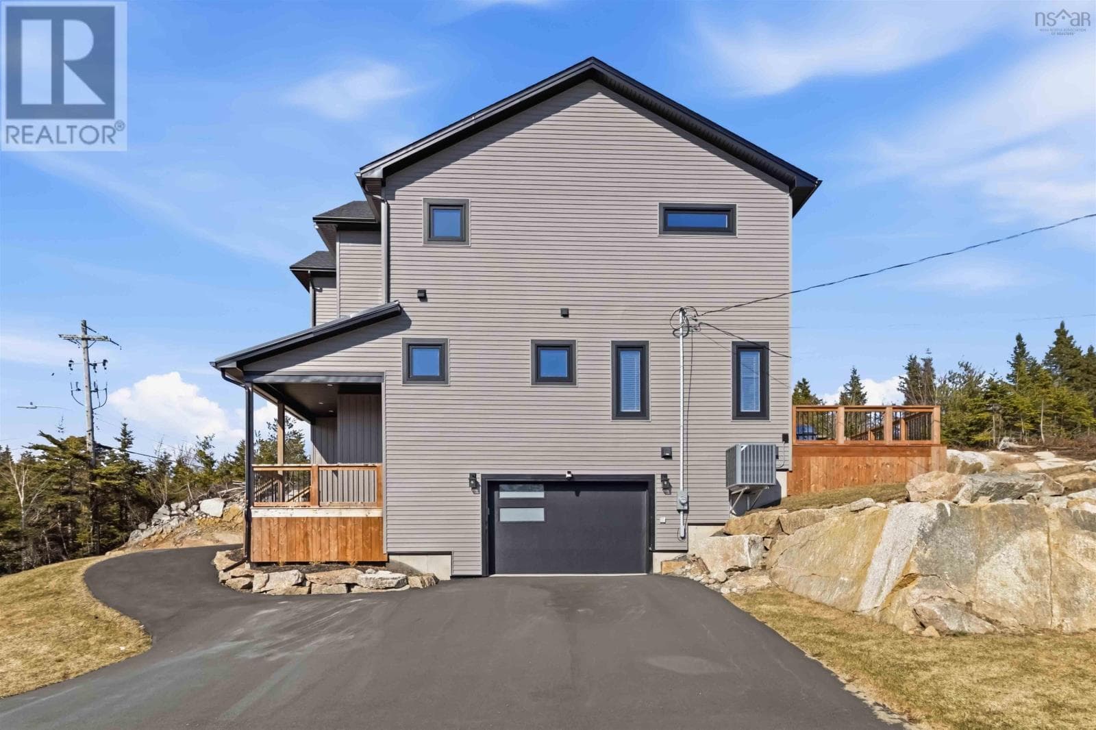 86 Riverview Drive photo 3