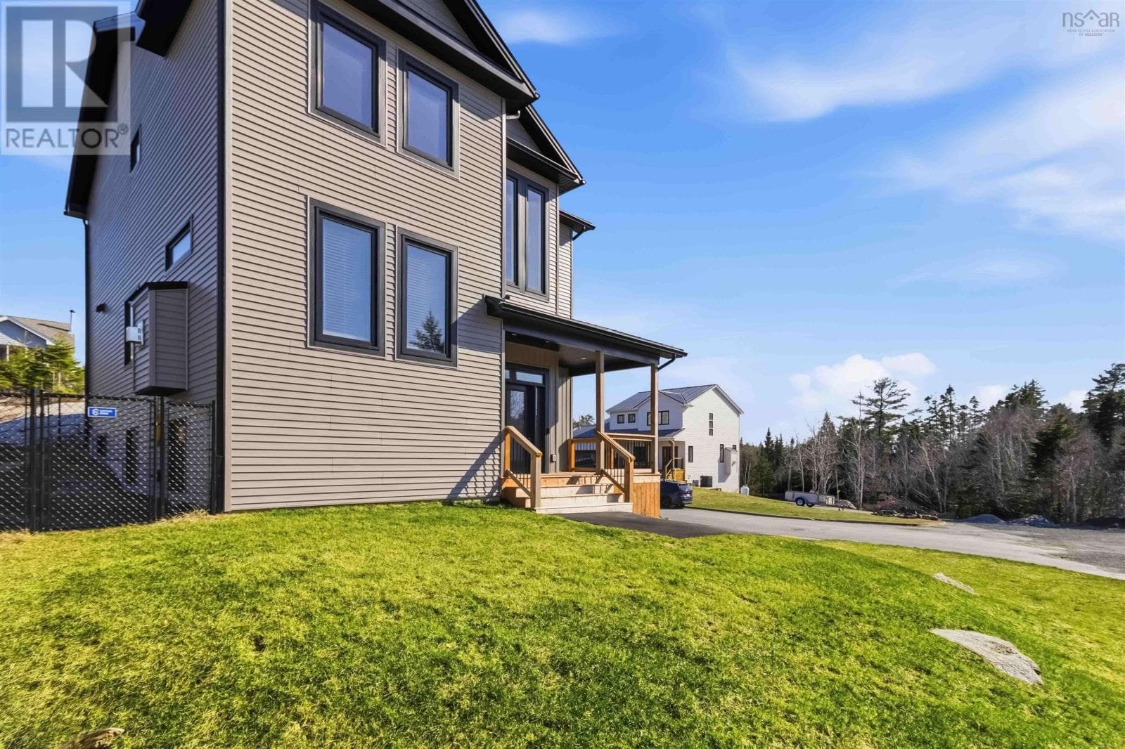 86 Riverview Drive photo 4