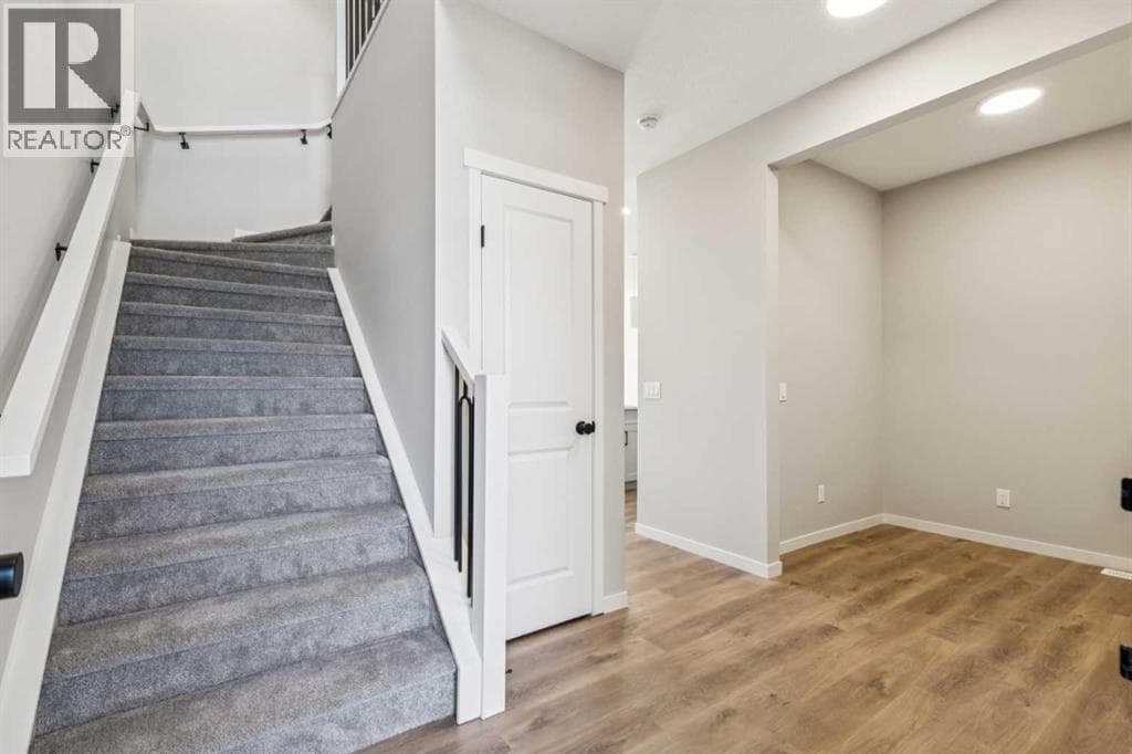 338 Hotchkiss Manor SE photo 2