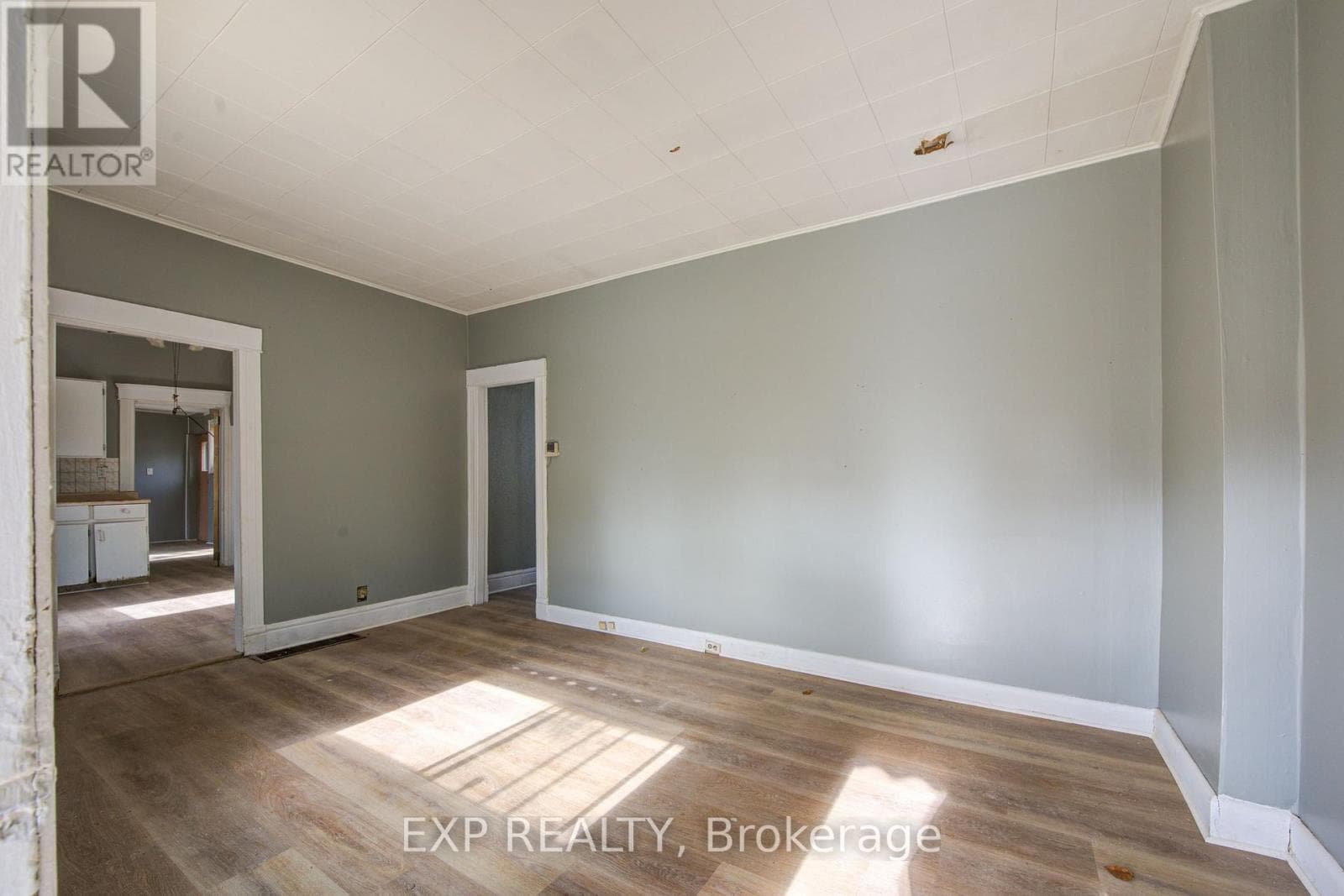 1 RATHGAR STREET photo 5