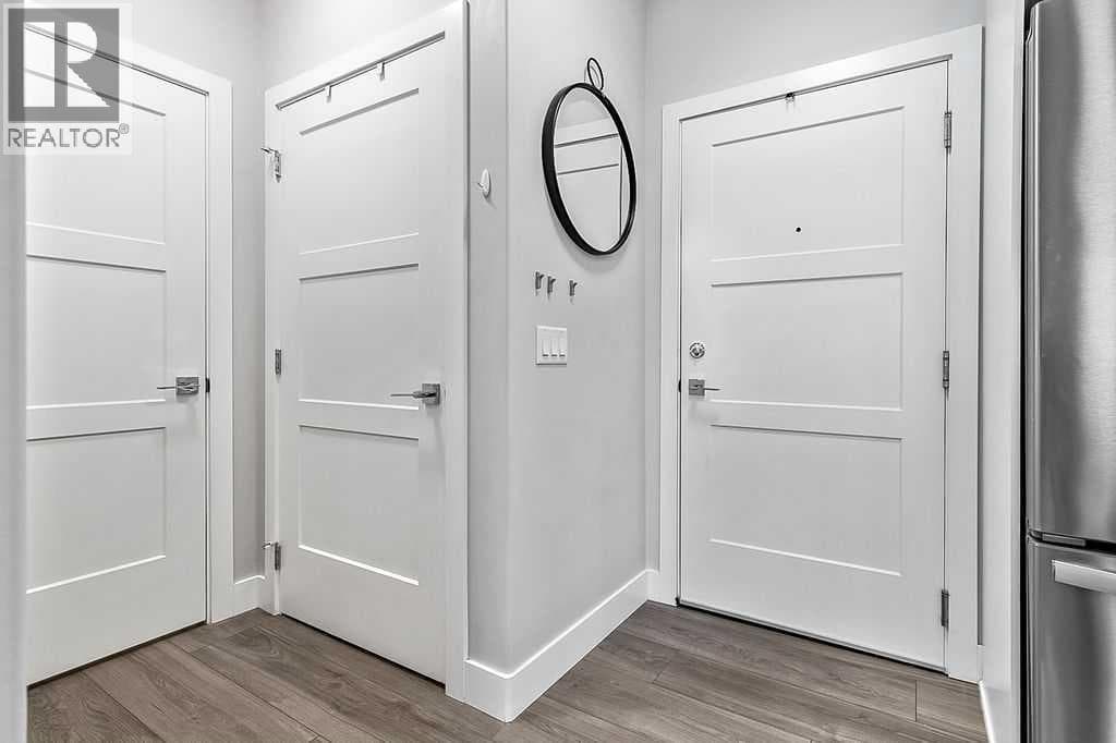 302, 8355 19 Avenue SW photo 4