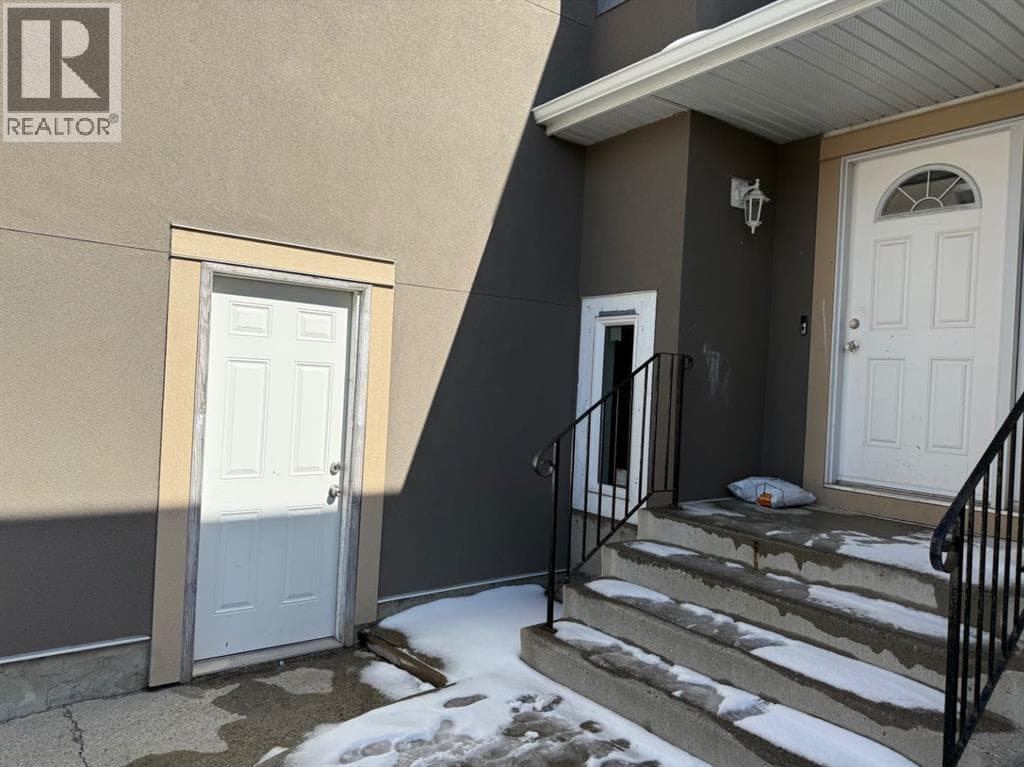 830 Martindale Boulevard NE photo 3