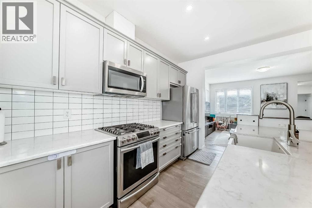 372 Carrington Way NW photo 10