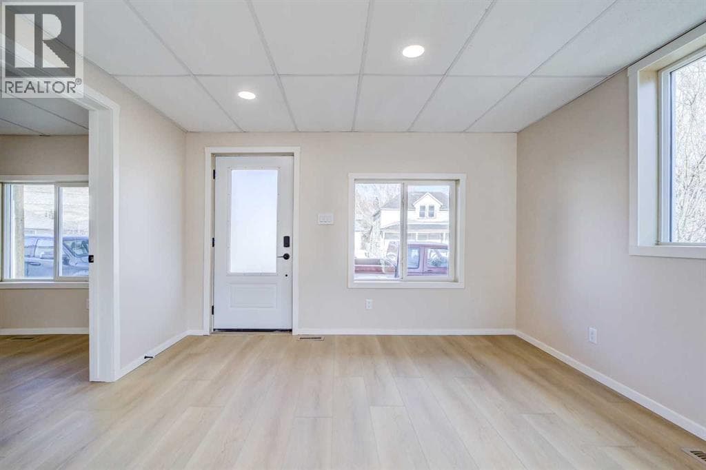7022 17 Avenue N — photo 5