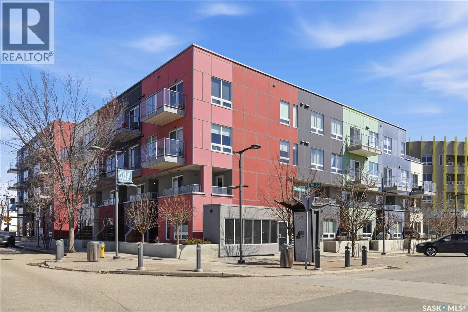 2 bed 3 bath single family at 418 C AVENUE S — $369,900