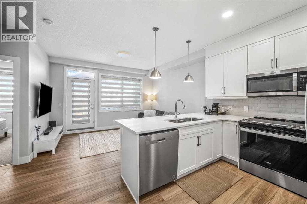 403, 8355 19 Avenue SW photo 3