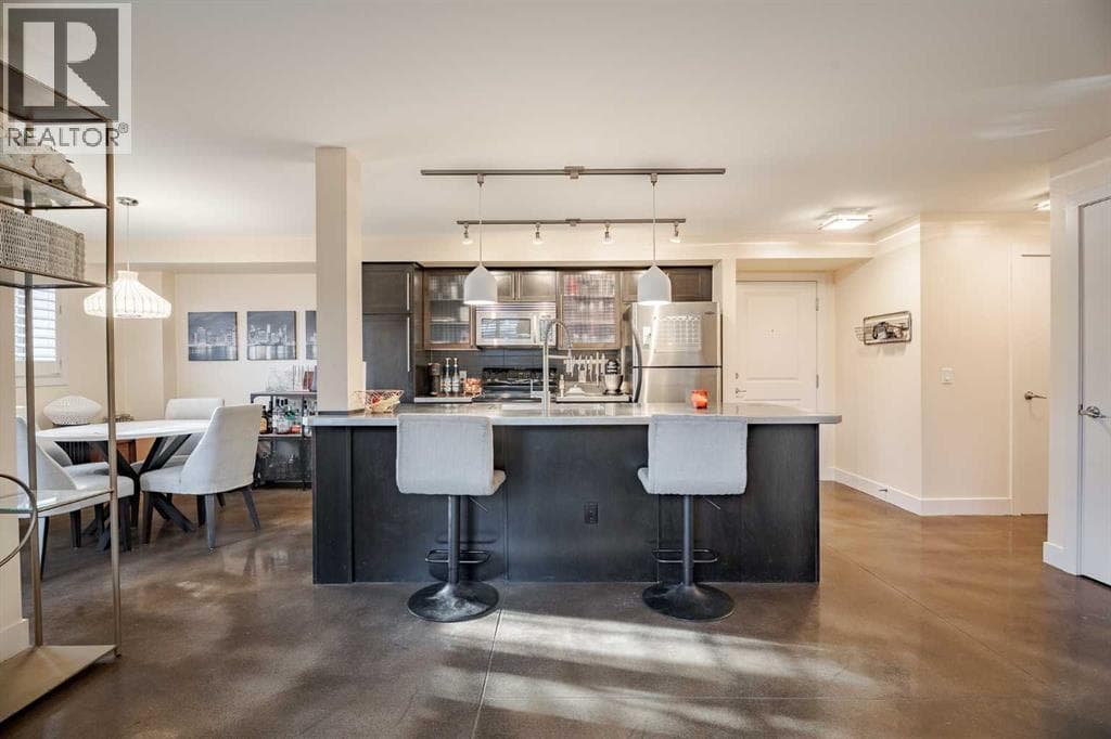 101, 3704 15A Street SW photo 11