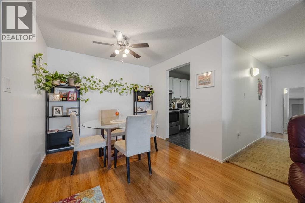 9208, 315 Southampton Drive SW — photo 5