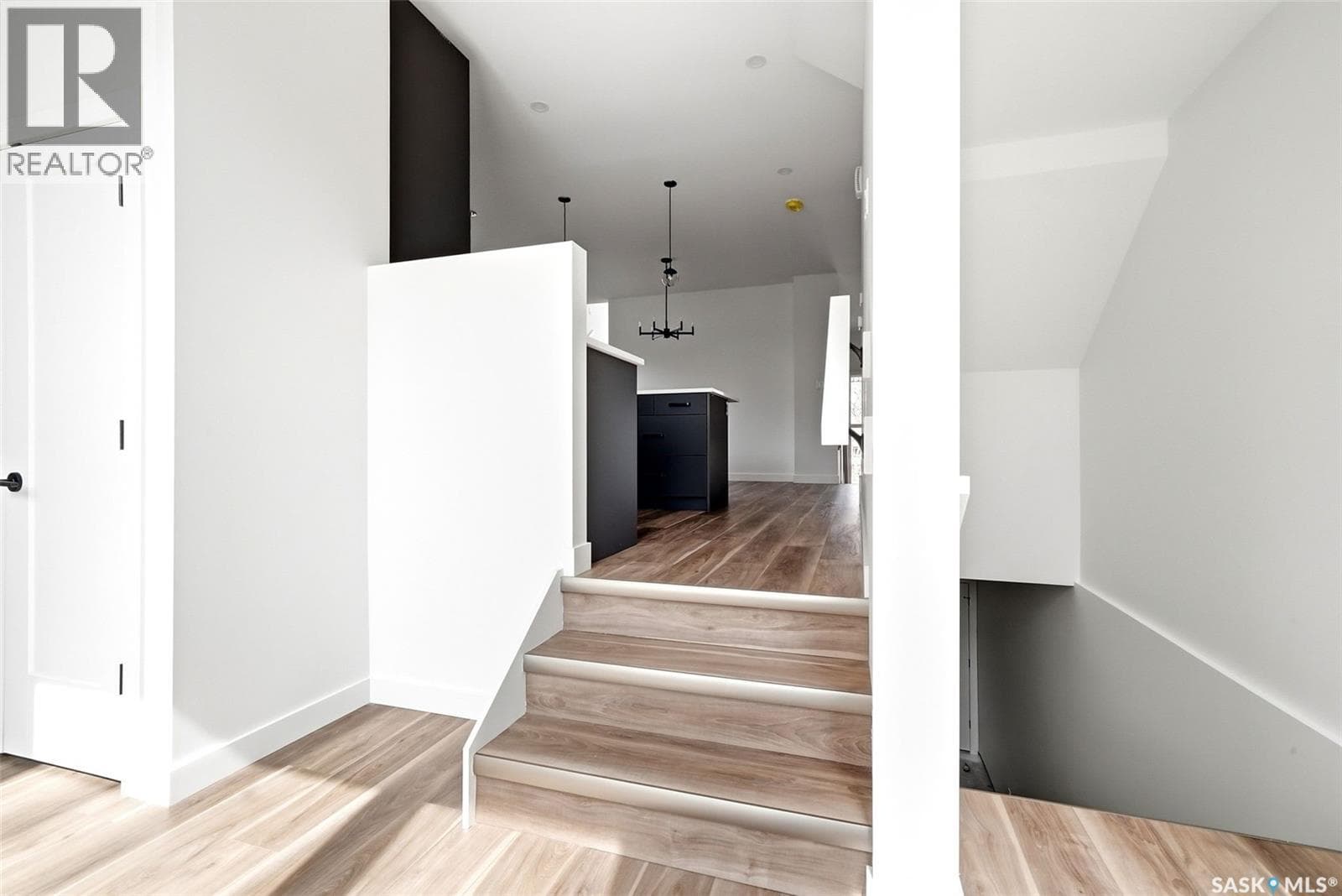 3919 Qu'appelle DRIVE — photo 4